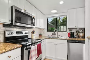565 S Mollison Ave, El Cajon, CA 92020 - Photo 12