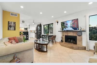 565 S Mollison Ave #D, El Cajon, CA 92020 - Photo 6