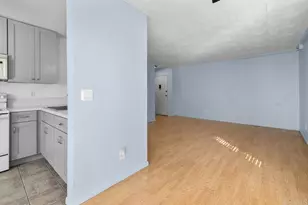 7506 Parkway Dr, La Mesa, CA 91942 - Photo 10