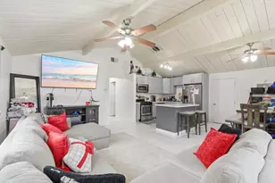 433 E Washington Ave, El Cajon, CA 92020 - Photo 2
