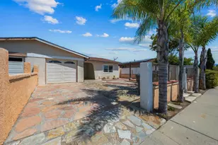 4608 Calle De Retiro, Oceanside, CA 92057 - Photo 2