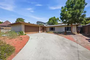 2765 Tokalon St, San Diego, CA 92110 - Photo 2