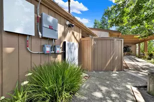 6050 Henderson Dr, La Mesa, CA 91942 - Photo 6