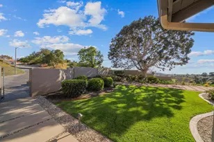2304 Back 9 St, Oceanside, CA 92056 - Photo 10