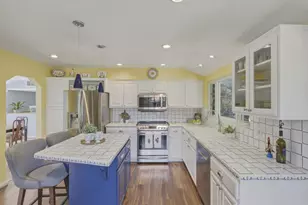 10011 Fuerte Dr, La Mesa, CA 91941 - Photo 32