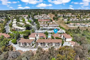 2402 Altisma Way, Carlsbad, CA 92009 - Photo 2