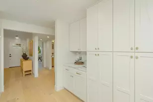 4210 Alcove Ave, Studio City, CA 91604 - Photo 8
