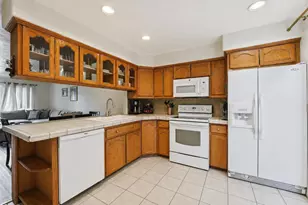447 Ridgeway Ct, Spring Valley, CA 91977 - Photo 10