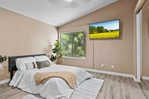 39701 Kilkare Cir, Murrieta, CA 92562 - Photo 16