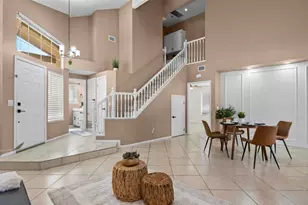 39701 Kilkare Cir, Murrieta, CA 92562 - Photo 2