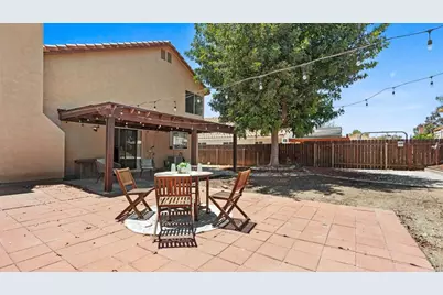 39701 Kilkare Circle, Murrieta, CA 92562 - Photo 30