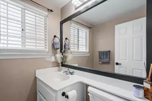 39701 Kilkare Cir, Murrieta, CA 92562 - Photo 10