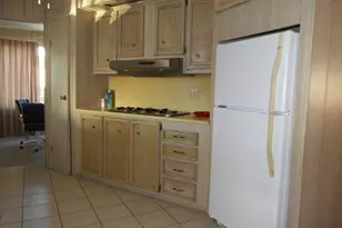 2003 Bayview Hts Dr #, San Diego, CA 92105 - Photo 2