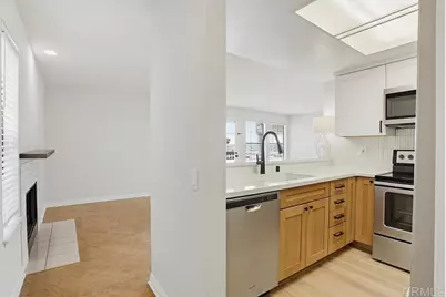3961 Hortensia #H7, San Diego, CA 92110 - Photo 6