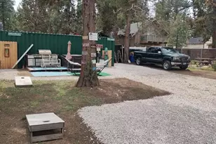 220 Mountain View Bl, Big Bear City, CA 92314 - Photo 10