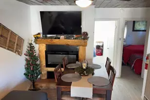 220 Mountain View Bl, Big Bear City, CA 92314 - Photo 8