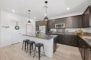 28863 Horsetail Cir, Menifee, CA 92585 - Photo 8