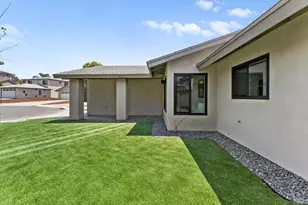 6403 Goodwin St, San Diego, CA 92111 - Photo 2