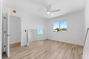 6423 Goodwin St, San Diego, CA 92111 - Photo 24