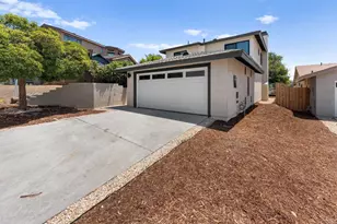 6423 Goodwin St, San Diego, CA 92111 - Photo 4