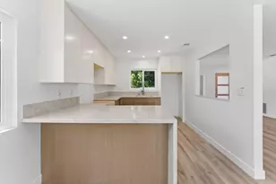 6419 Goodwin St, San Diego, CA 92111 - Photo 10