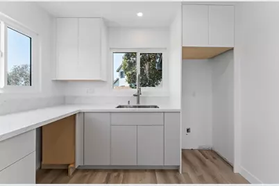 6413 Goodwin Street, San Diego, CA 92111 - Photo 12