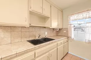 2436-38 Reo Dr, San Diego, CA 92139 - Photo 16