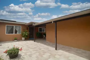 9104 Northcote Rd, Santee, CA 92071 - Photo 4