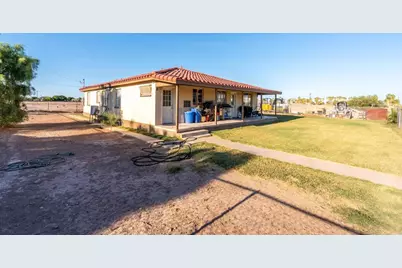 225 W Legion Road, Brawley, CA 92227 - Photo 2