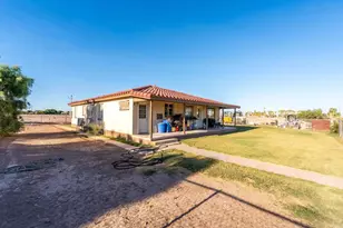 225 W Legion Rd, Brawley, CA 92227 - Photo 2