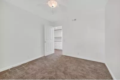 6050 Henderson Drive #33, La Mesa, CA 91942 - Photo 12