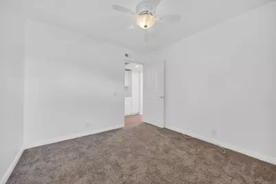 6050 Henderson Drive #33, La Mesa, CA 91942 - Photo 14