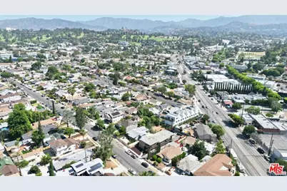 2677 Moss Avenue, Los Angeles, CA 90065 - Photo 4