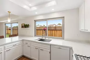 420 Glen Arbor Dr, Encinitas, CA 92024 - Photo 8