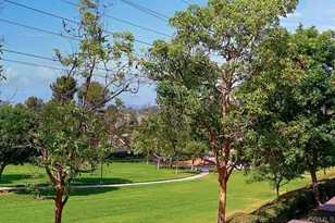 25551 Indian Hill Ln, Laguna Hills, CA 92653 - Photo 38