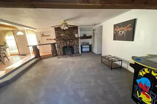 44644 Barton Ln, Sugarloaf, CA 92386 - Photo 20