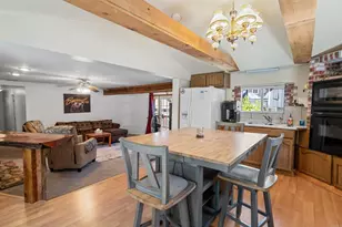 44644 Barton Ln, Sugarloaf, CA 92386 - Photo 6