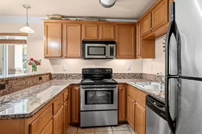 800 N Mollison Avenue #10, El Cajon, CA 92021 - Photo 2