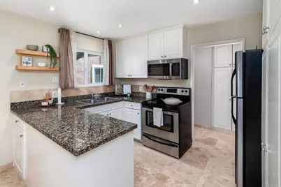 17141 W Bernardo Dr #105, San Diego, CA 92127 - Photo 4