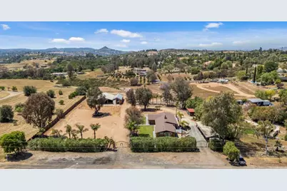 30265 Miller Road, Valley Center, CA 92082 - Photo 4