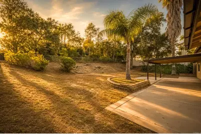 5240 Jack Pine Ct, Oceanside, CA 92056 - Photo 20