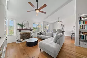 5965 Gaines St, San Diego, CA 92110 - Photo 2