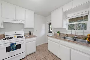 3211 Menlo, San Diego, CA 92105 - Photo 16