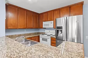 3456 Castle Glen Dr, San Diego, CA 92123 - Photo 8