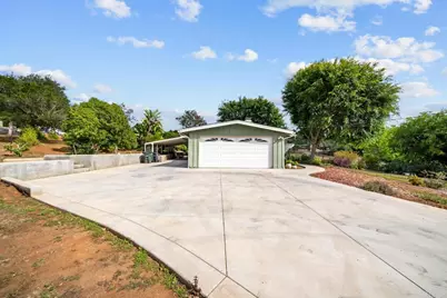 2091 Warmlands Ave, Vista, CA 92084 - Photo 42