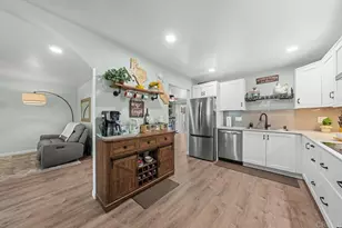1640 Maple Dr, Chula Vista, CA 91911 - Photo 6