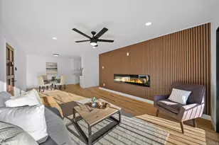 2360 Hosp Way, Carlsbad, CA 92008 - Photo 1