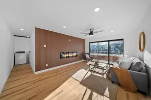 2360 Hosp Way, Carlsbad, CA 92008 - Photo 4