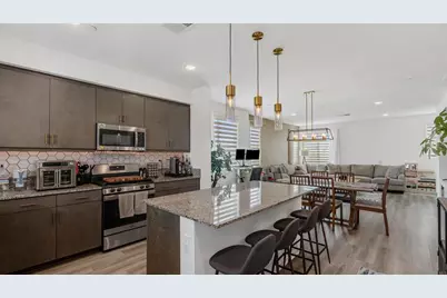 5272 Beachfront Cove St #225, San Diego, CA 92154 - Photo 2
