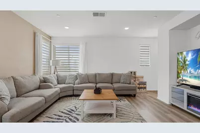 5272 Beachfront Cove St #225, San Diego, CA 92154 - Photo 8